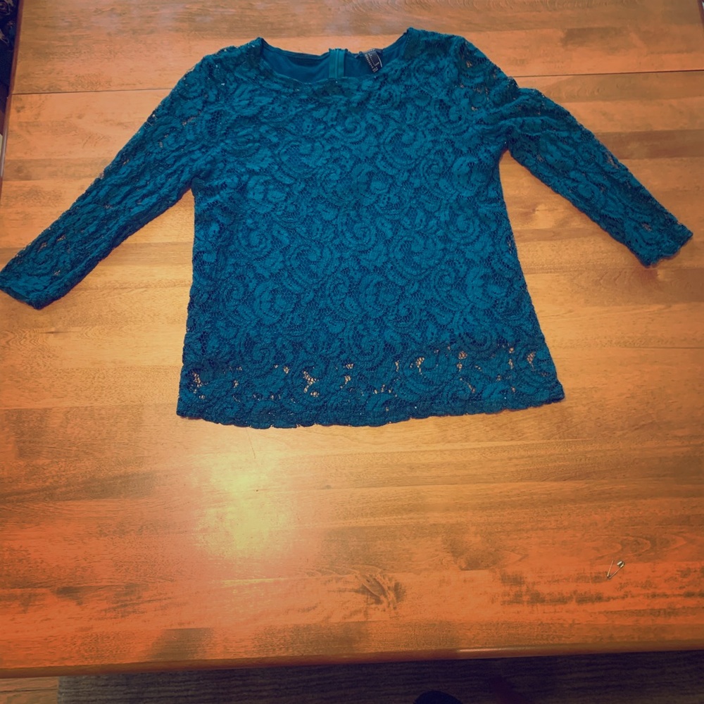 Forever 21 Turquoise green lace top
